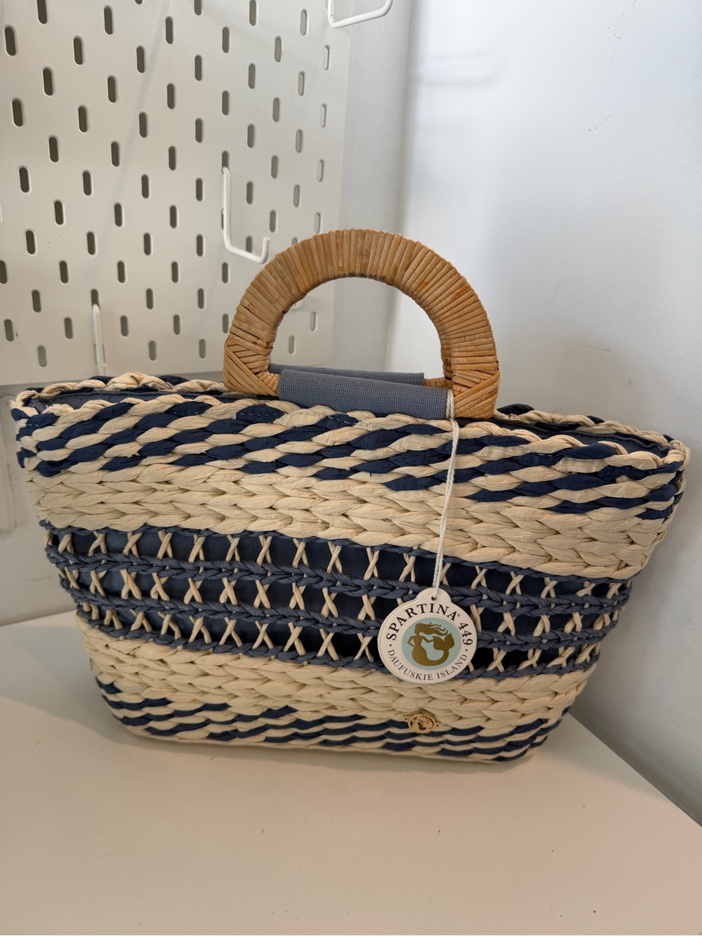 Spartina 449 - Woven Straw Tote Bag with Navy Stripes
